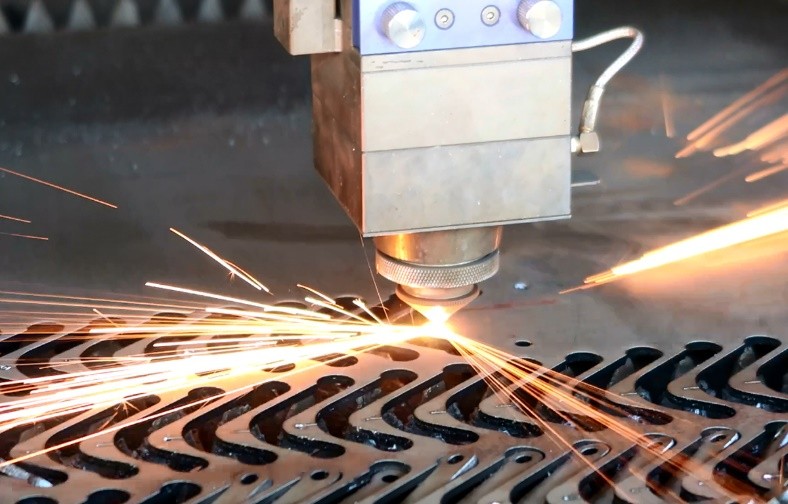 Công nghệ cắt laser kim loại, hay cắt laser kim loại tại Hà Nội bởi máy cắt cnc, máy cắt laser