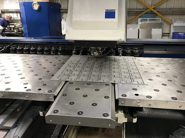 Đột dập CNC là bước đột phá trong quá trình gia công kim loại tấm